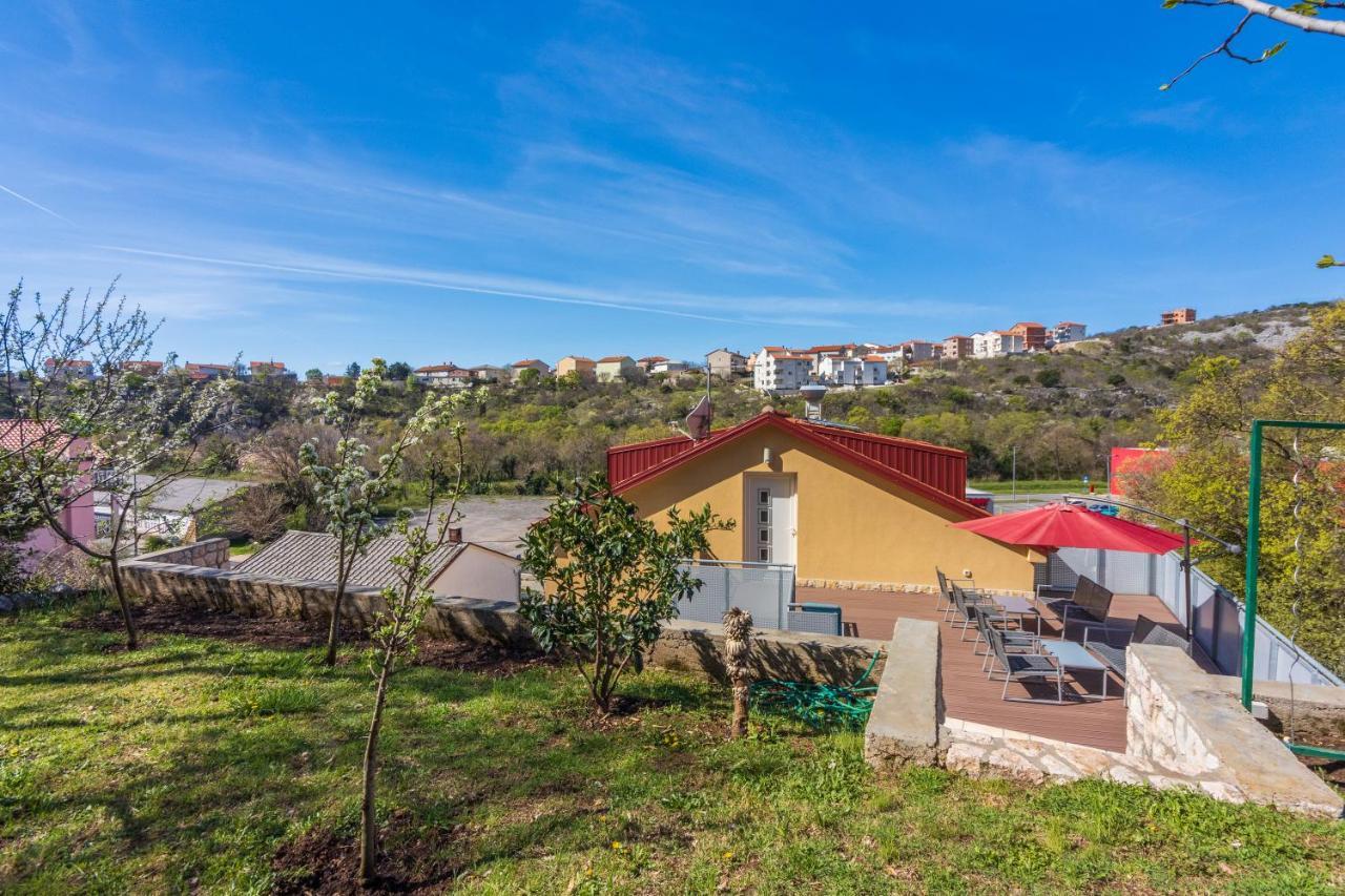 Rimac Apartment And Rooms Novi Vinodolski Ngoại thất bức ảnh